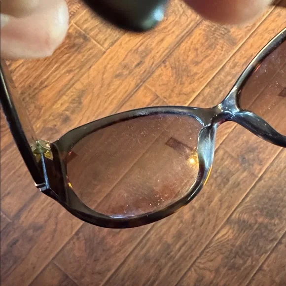 Coach Tortoise Shell Sunglasses - Picture 4 of 4